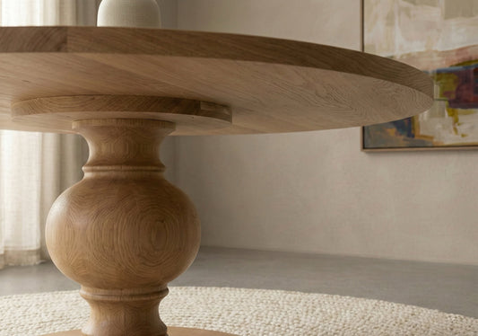 Abigail Round Pedestal Table in Oak