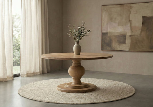 Abigail Round Pedestal Table in Oak