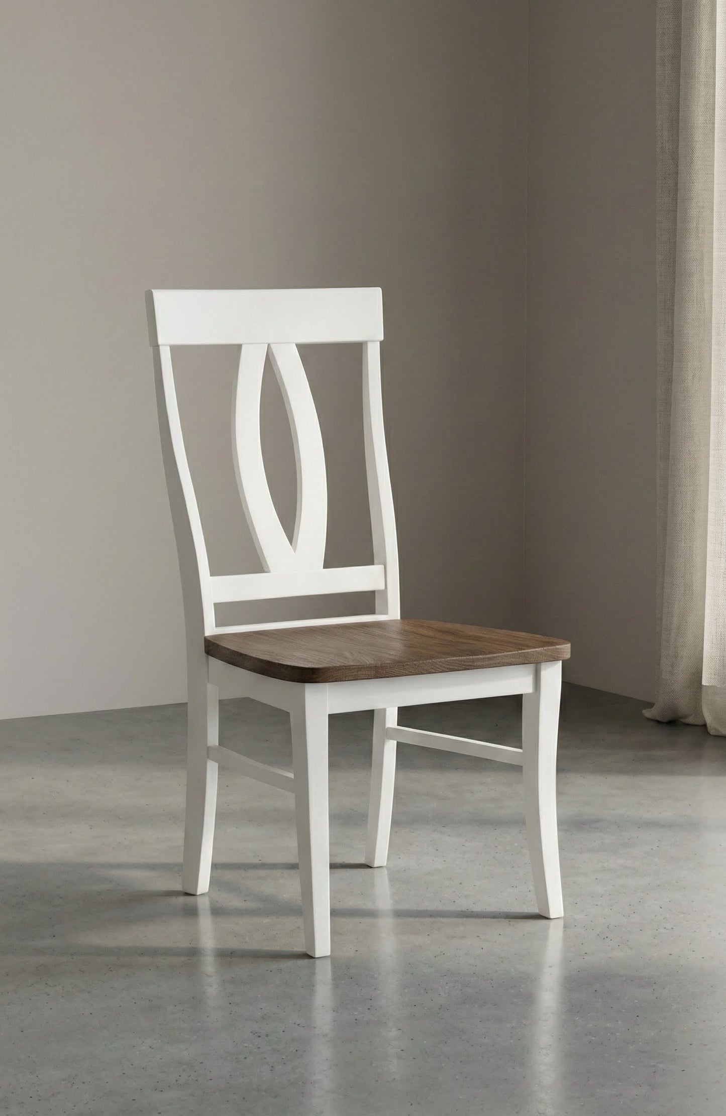The Verona Farm Chair