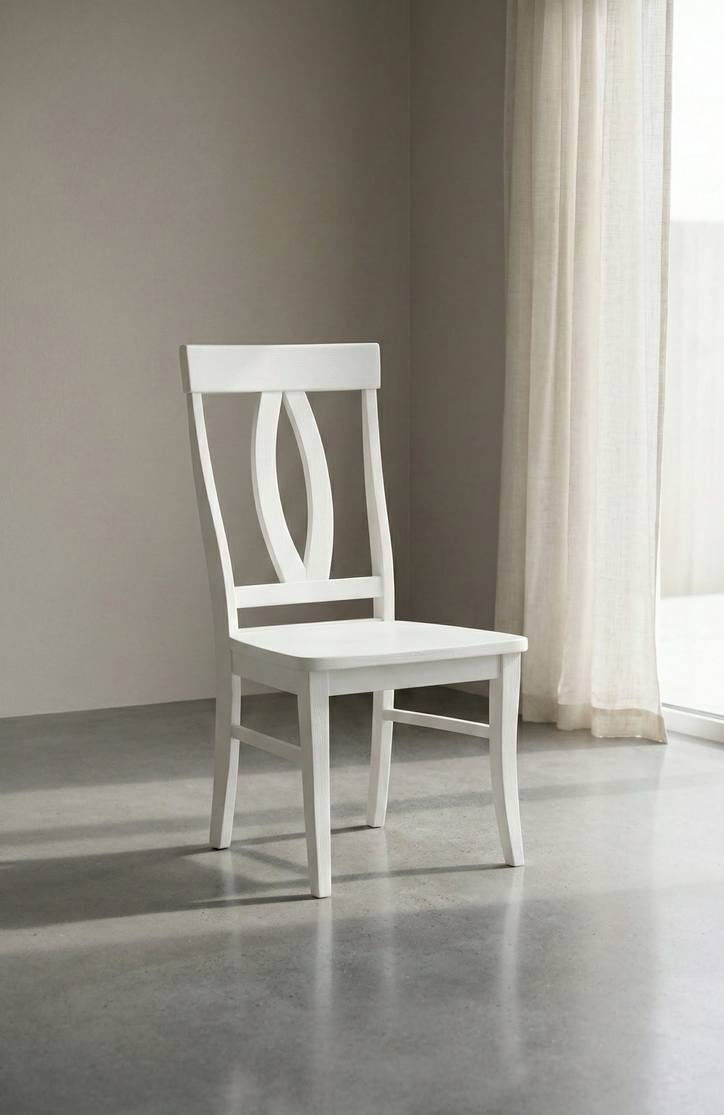 The Verona Farm Chair